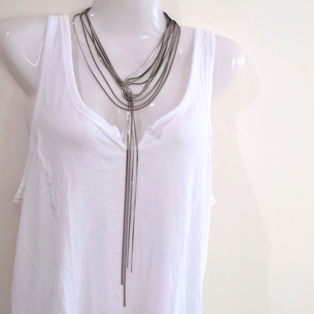 Stunning statement necklace